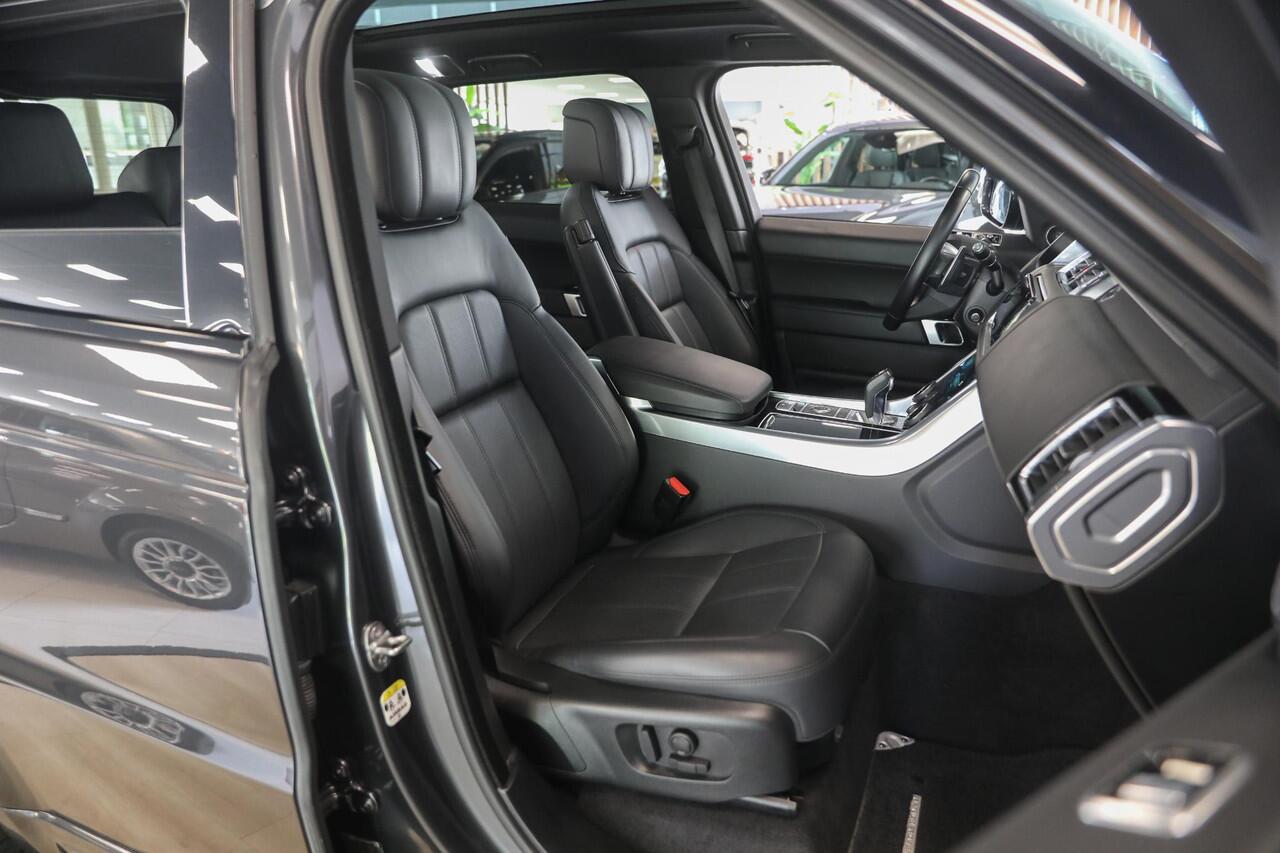Land Rover RANGE ROVER SPORT P400e HSE Dynamic Stealth | Meridian | Pano dak | Matrix | Carpathian Grey
