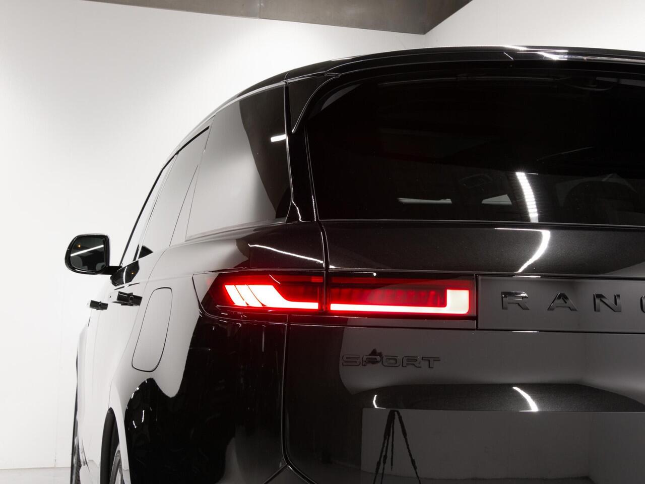 Land Rover RANGE ROVER SPORT 3.0 P510e First Edition