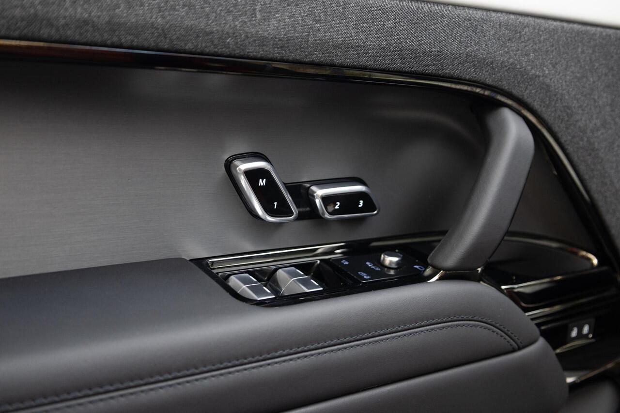 Land Rover RANGE ROVER SPORT 3.0 P440e Dynamic HSE | 23 Inch | Panoramadak |