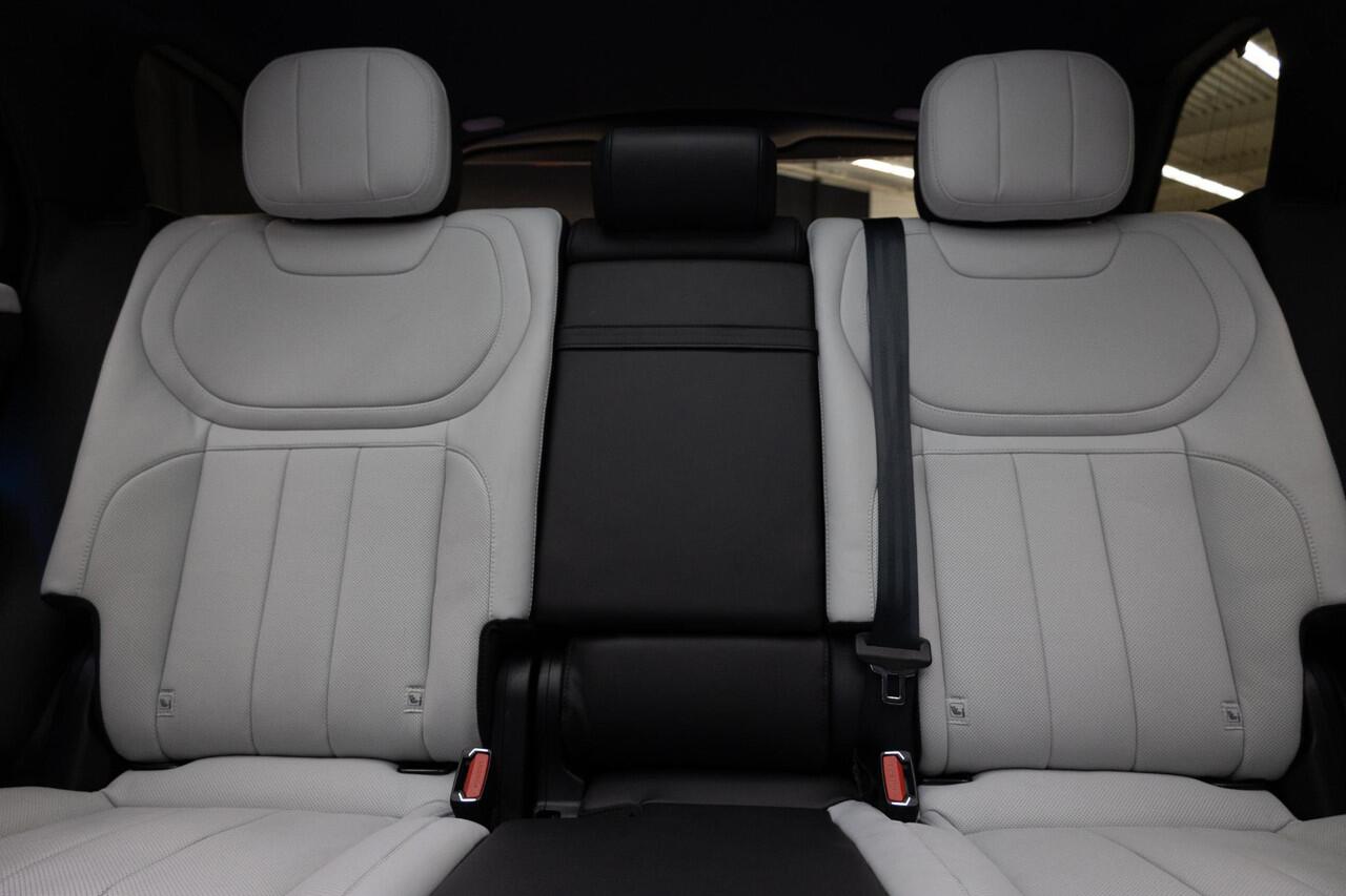 Land Rover RANGE ROVER SPORT 3.0 P440e Dynamic HSE | 23 Inch | Panoramadak |