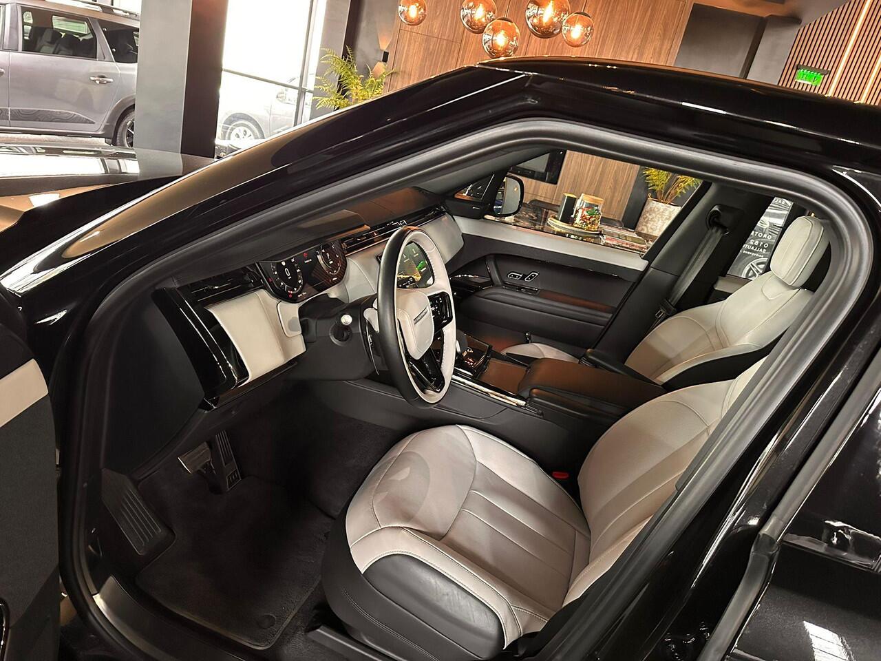 Land Rover RANGE ROVER SPORT 3.0 P460e Dynamic SE PHEV Camera/Navi/Led/Glazendak