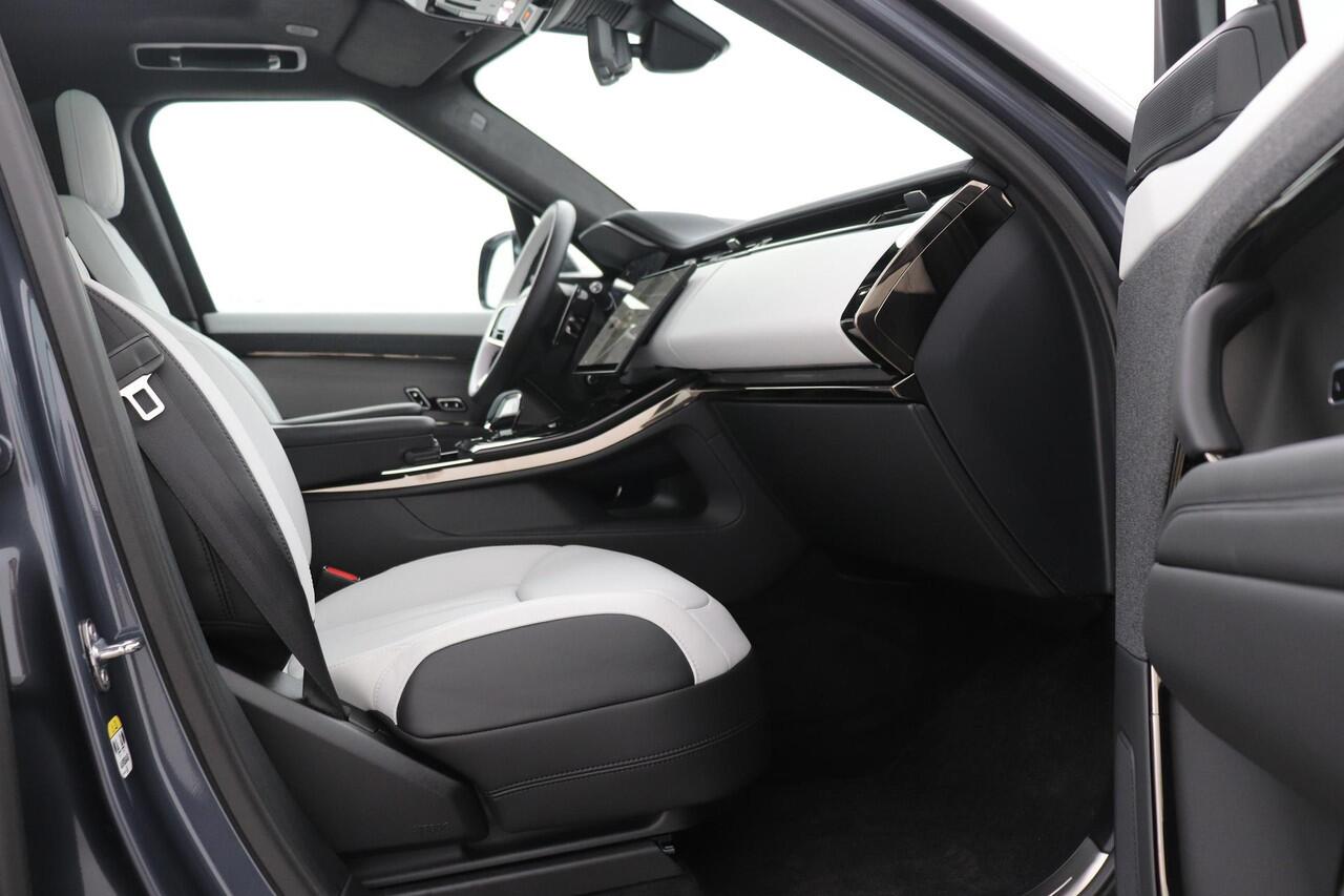 Land Rover RANGE ROVER SPORT 3.0 P460e Dynamic HSE | Black Pack | Massage+Koeling | 23 Inch | Schuif/kanteldak | Trekhaak