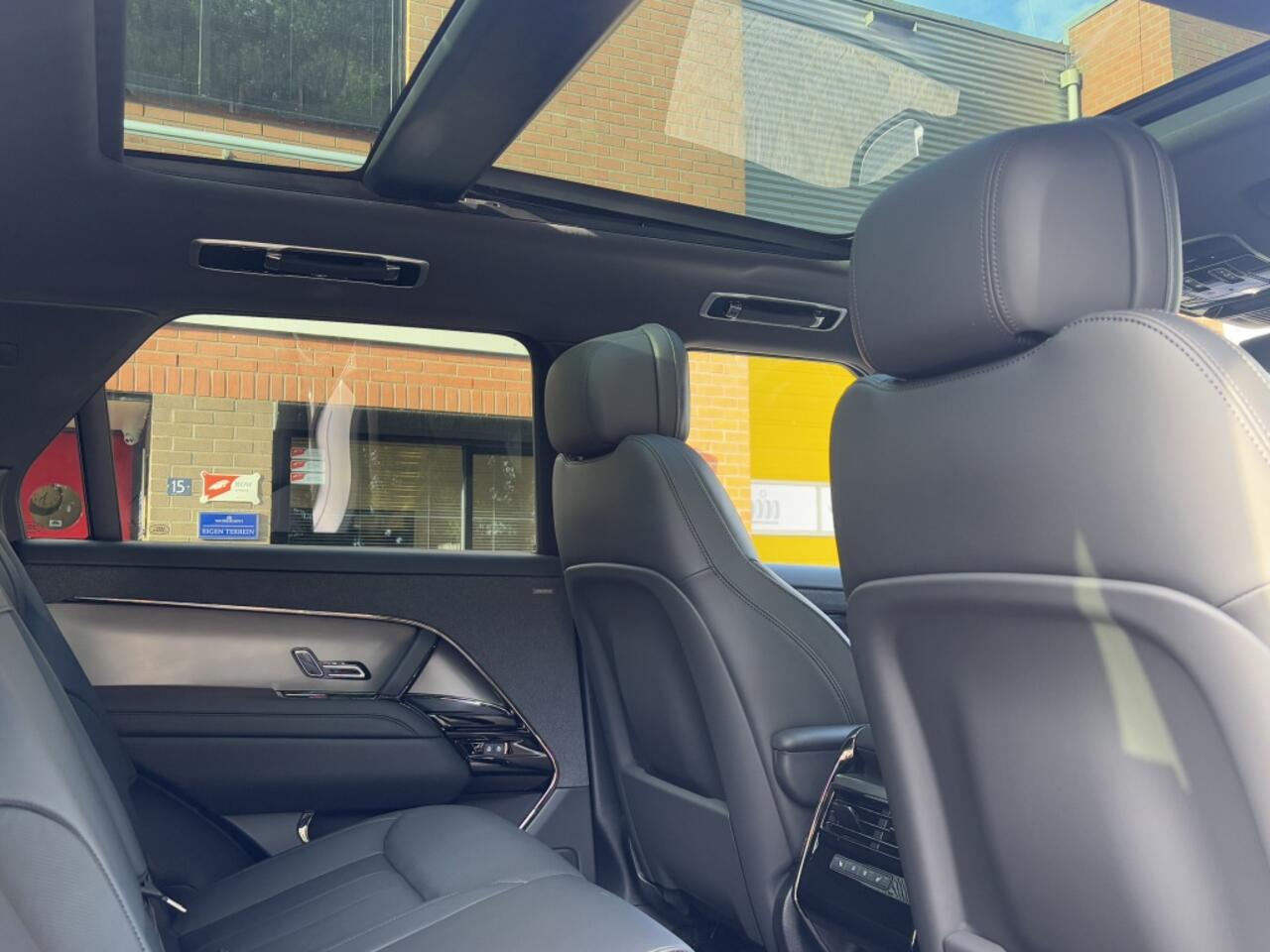Land Rover RANGE ROVER SPORT Landrover P460e Dynamic Black Pack Pano 23" Trekhaak Soft Close