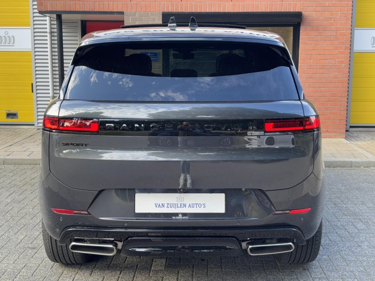 Land Rover RANGE ROVER SPORT Landrover P460e Dynamic Black Pack Pano 23" Trekhaak Soft Close