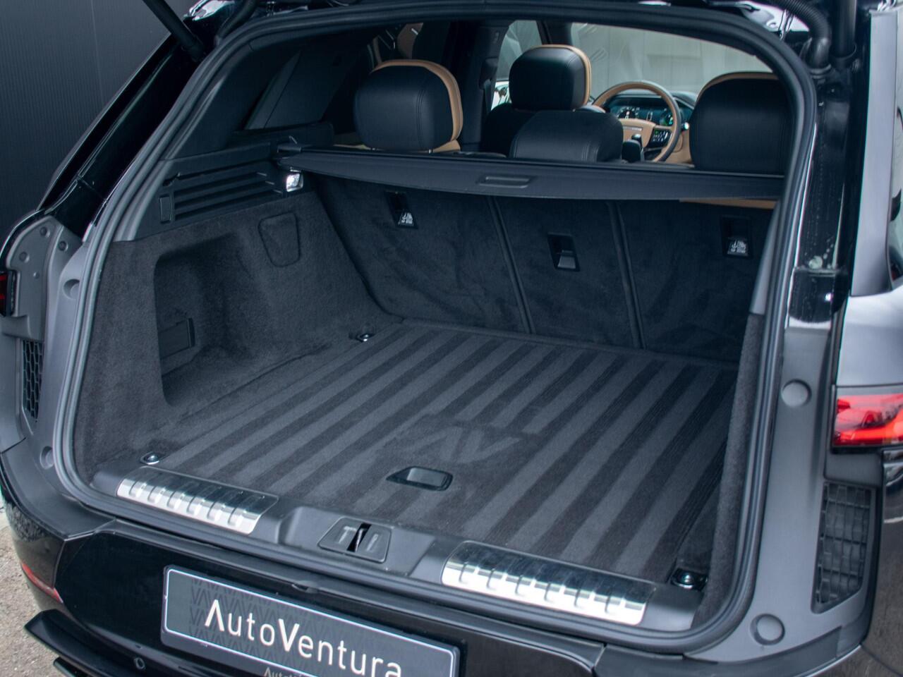 Land Rover RANGE ROVER SPORT 3.0 P460e SE PHEV l Trekhaak l Black Pack l Schuif- /kantel Pano l Softclose l Head-Up Display l Stoelventilatie