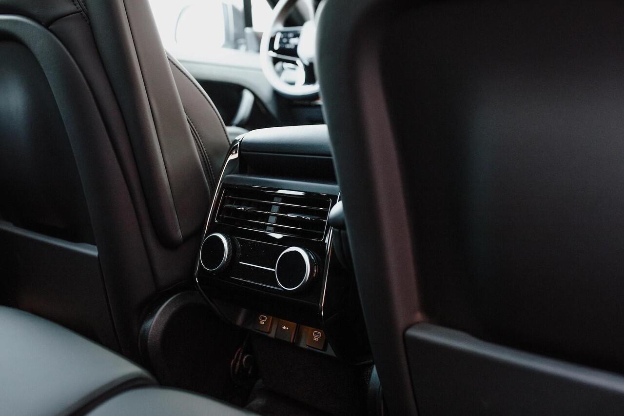 Land Rover RANGE ROVER SPORT 3.0 P550e Autobiography PHEV 4 wielbesturing - koelbox - Eigen Grey