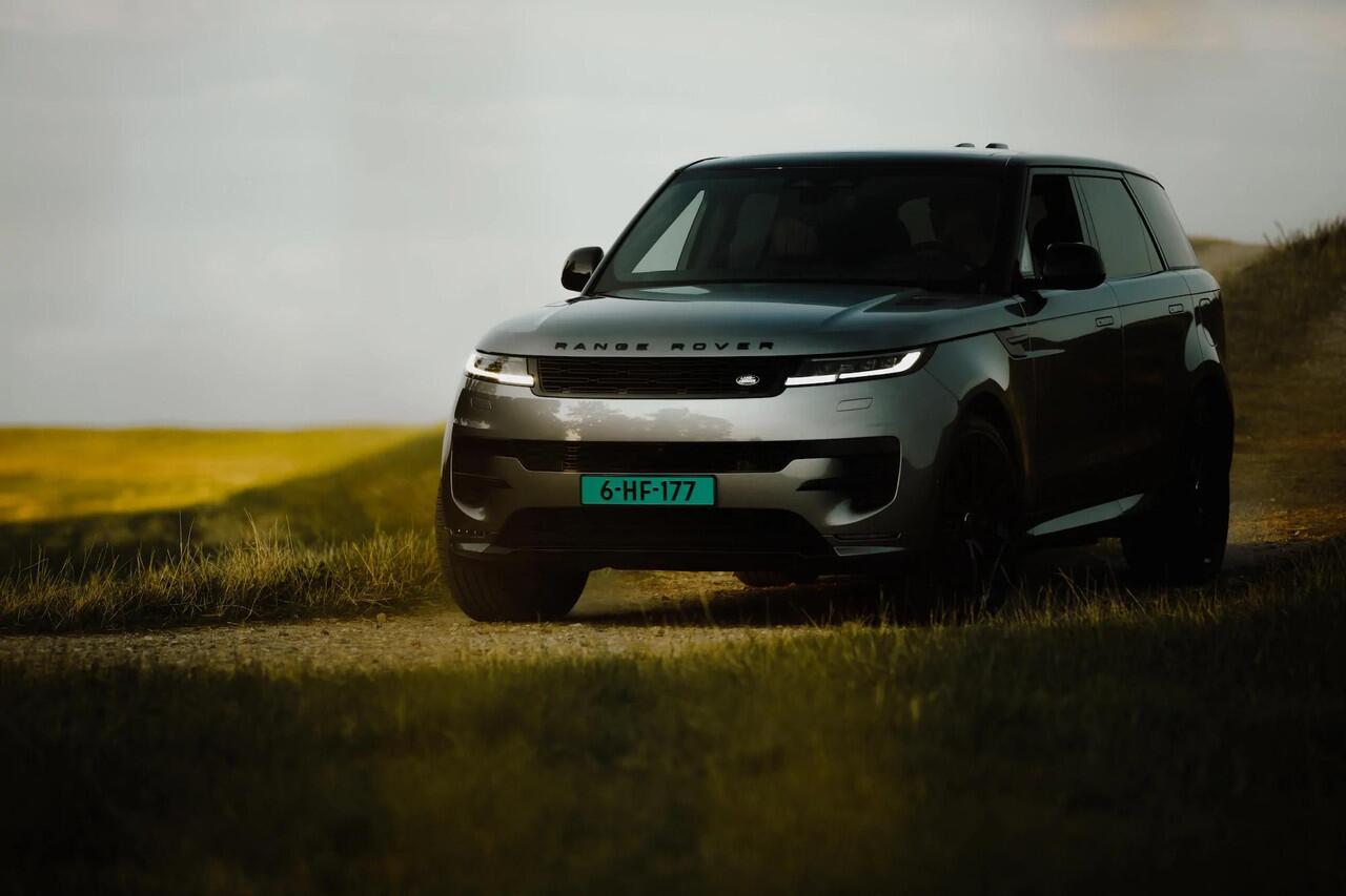 Land Rover RANGE ROVER SPORT 3.0 P550e Autobiography PHEV 4 wielbesturing - koelbox - Eigen Grey