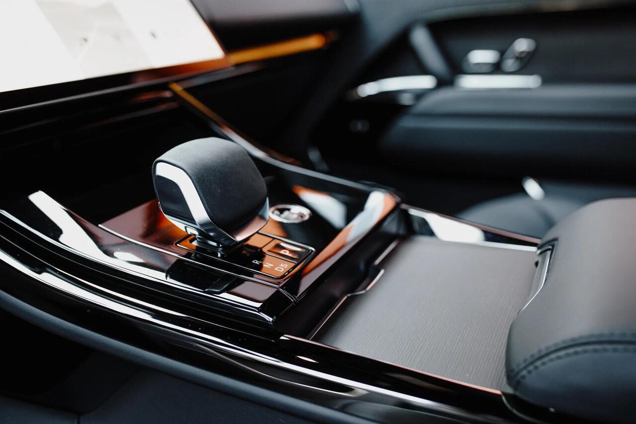 Land Rover RANGE ROVER SPORT 3.0 P550e Autobiography PHEV 4 wielbesturing - koelbox - Eigen Grey