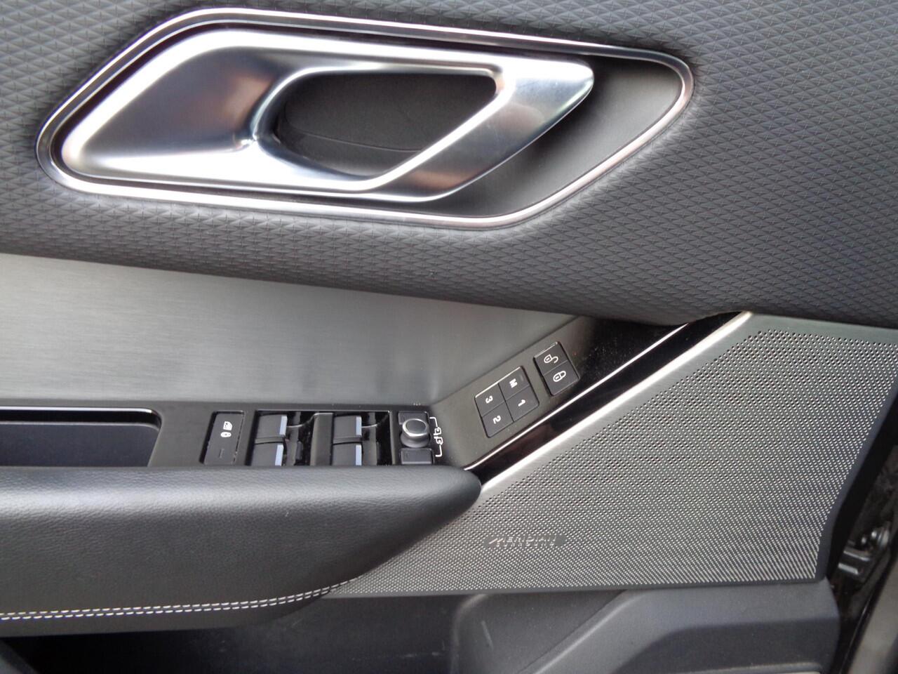 Land Rover Velar Range Rover 2.0 P250 Turbo AWD R-Dynamic