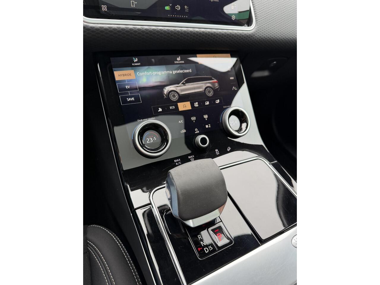 Land Rover Velar Range Rover 2.0 P400e R-Dynamic SE AUTOMAAT | NAVIGATIE | 360 CAMERA | AIRCO/ECC | CRUISE CONTROL | PARKEERSENSOREN | LEDER SPORT INTERIEUR | LED | APPLE CARPLAY | STOELVERWARMING |