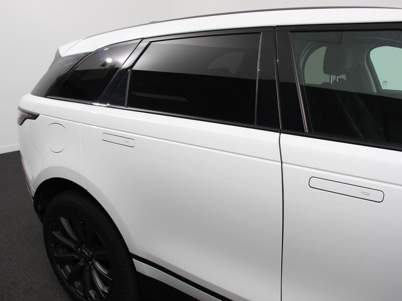 Land Rover Velar Range Rover 2.0 P400e | Navigatie | Apple Carplay/Android Auto | Camera | Parkeersensoren | Elektrische achterklep | Stoelverwarming | Virtual Cockpit | Climate Control | 20"Lichtmetalen velgen | Getinte ramen