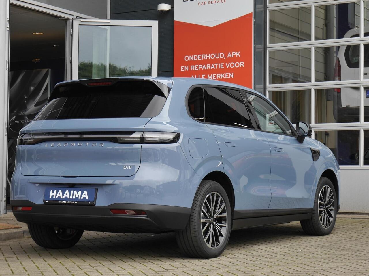 Leapmotor B10 Design ProMax 67.1 kWh Demo | Wltp 434km | 750kg trekgewicht | Stoel en stuur verwarming | 360 graden camera | Lederen bekleding | Panoramadak | Led | Regensensor | Sfeerverlichting | Elektrisch verstelbare voorstoelen