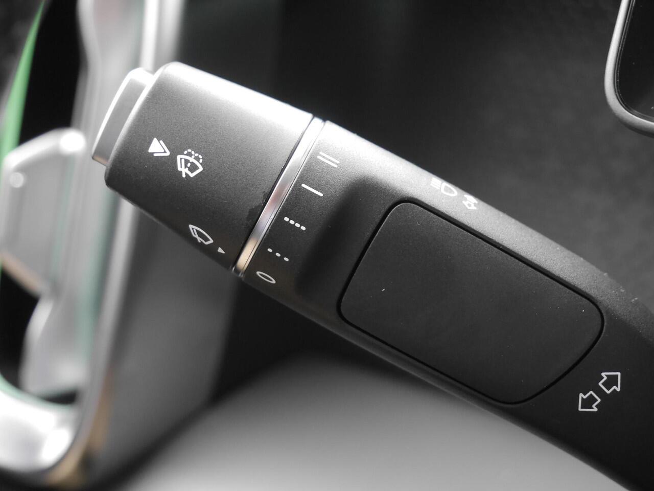 Leapmotor B10 Design ProMax 67.1 kWh | Meerdere kleuren leverbaar! | Navigatie | Nieuw | Camera`s | Lederenbekleding | Elektrische achterklep