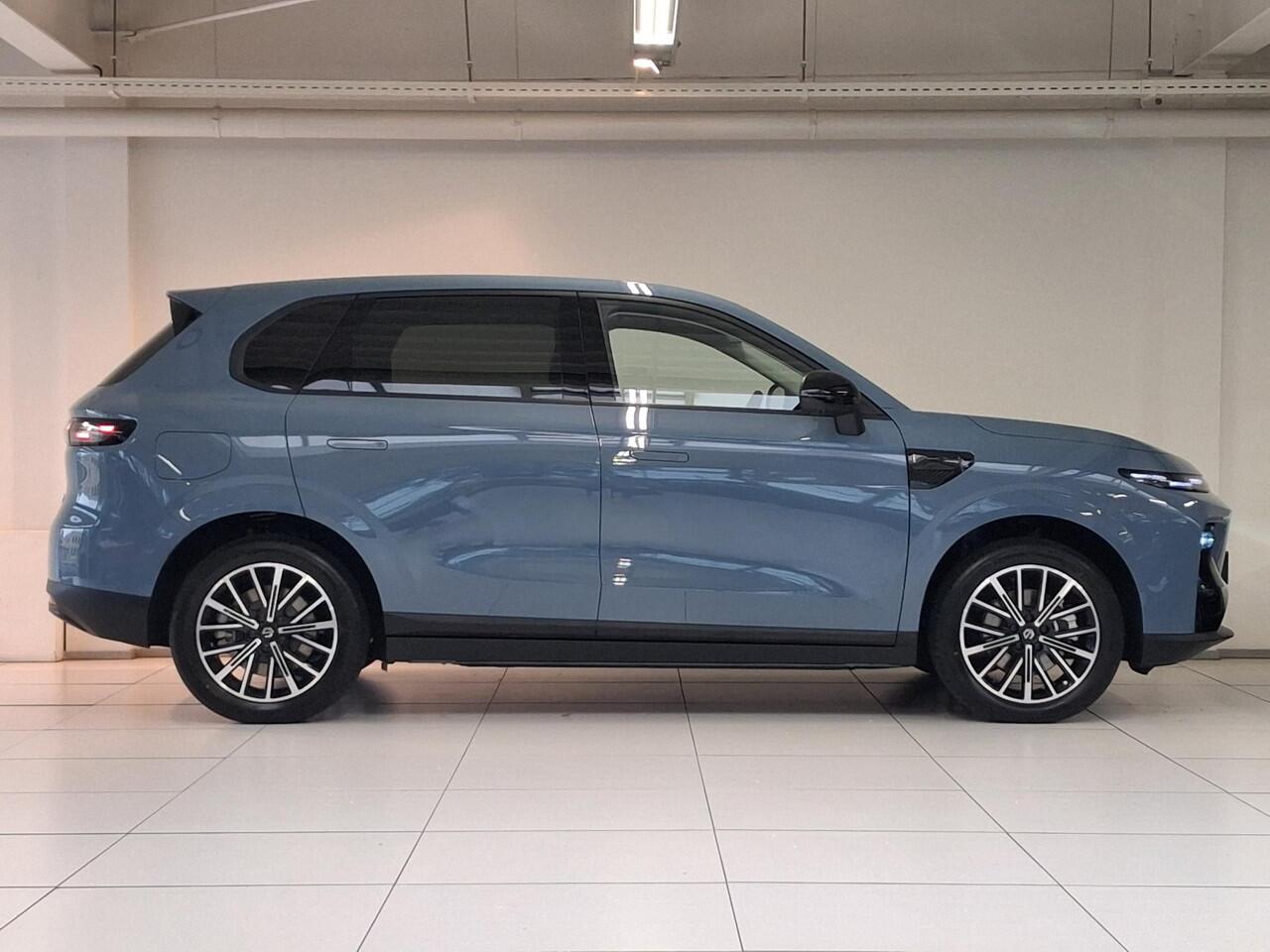 Leapmotor B10 Design ProMax 67.1 kWh | Navigatie | 360° Camera | Stoelverwarming/Ventilatie | Stuurverwarming | Handsfree Kofferklep | Panoramadak |