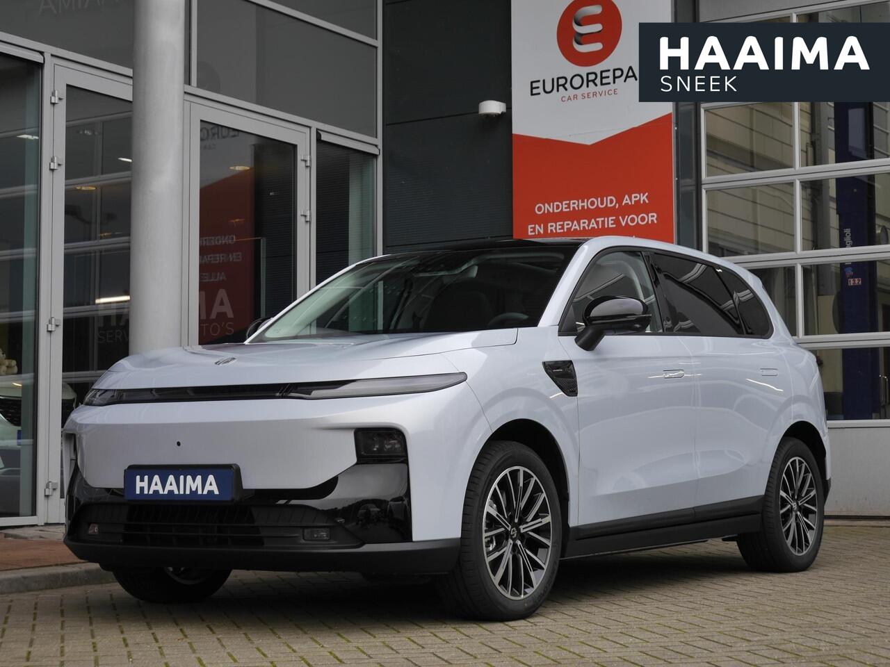 Leapmotor B10 Design ProMax 67.1 kWh | Wltp 434km | 750kg trekgewicht | Stoel en stuur verwarming | 360 graden camera | Lederen bekleding | Panoramadak | Led | Regensensor | Sfeerverlichting | Elektrisch verstelbare voorstoelen