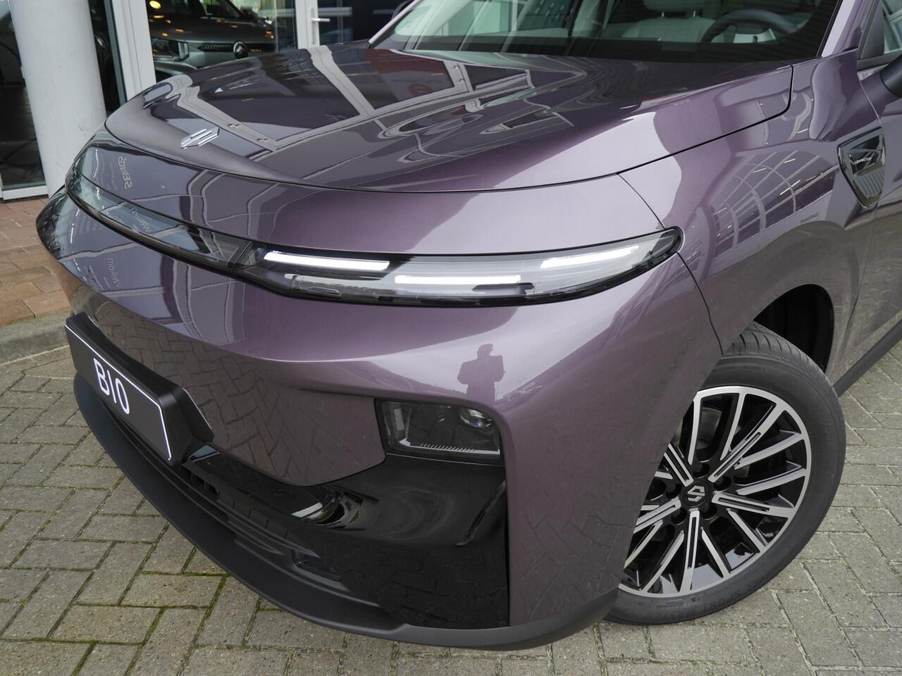 Leapmotor B10 Design ProMax 67.1 kWh | Op bestelling leverbaar! | Elektrische achterklep | Stoel en stuurverwarming | Lederenbekleding | 18 inch velgen | Meerdere kleuren!