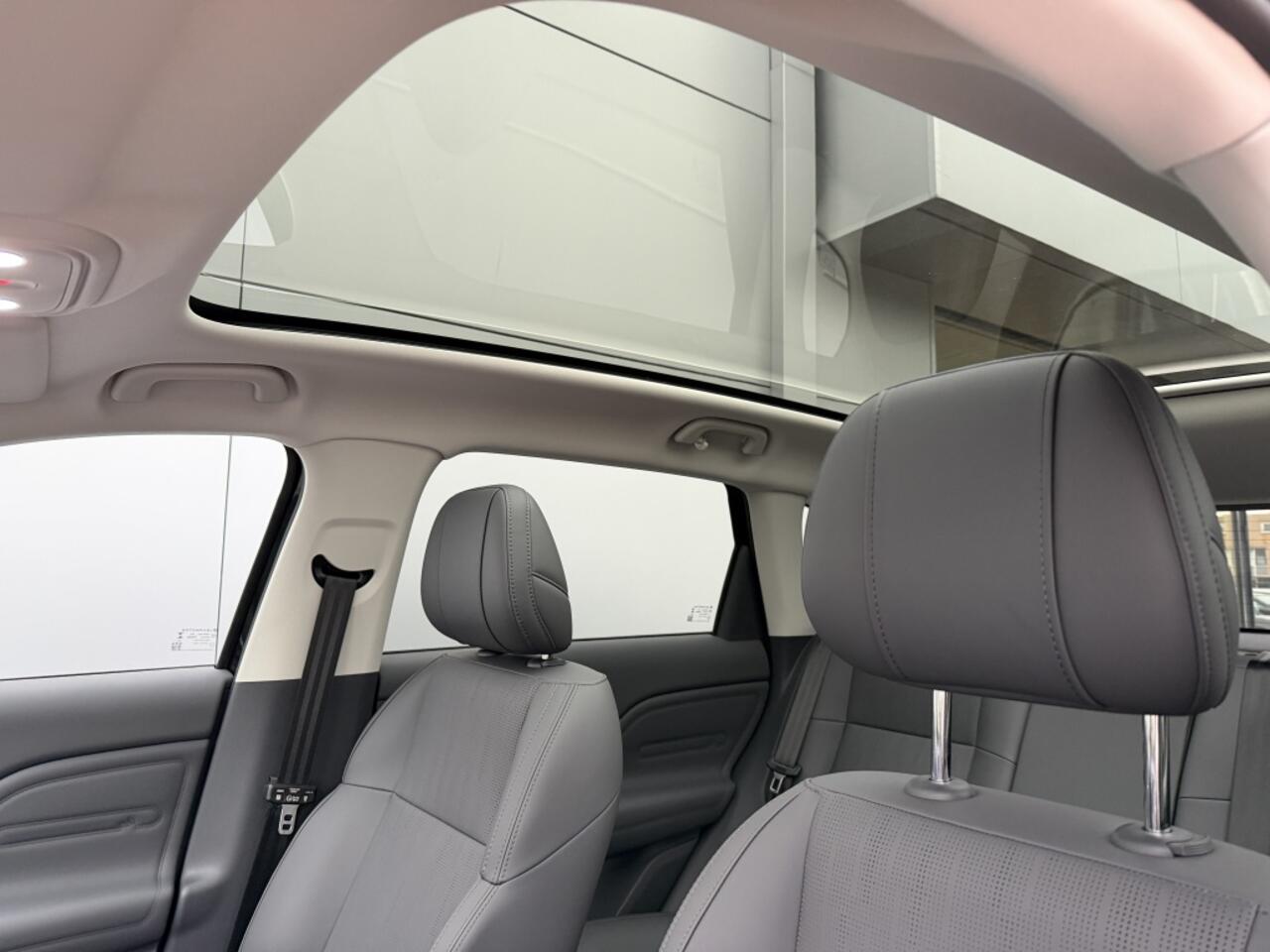 Leapmotor B10 Design ProMax 67.1 | Boek nu uw proefrit!