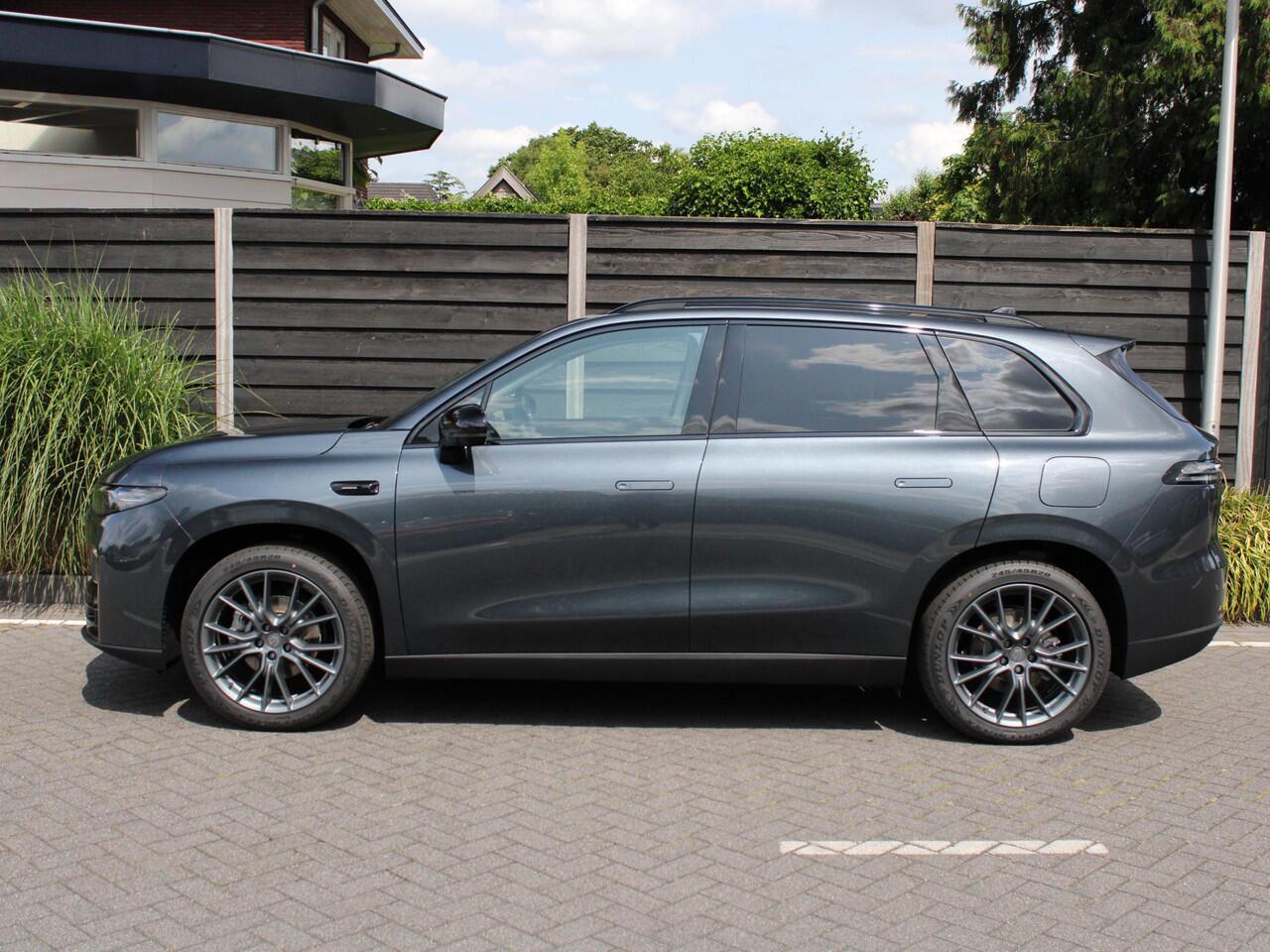 Leapmotor C10 Design Pro 69.9 kWh 218PK Automaat Camera systeem rondom, Stoelverwarming/koeling, Panoramadak, Navigatie