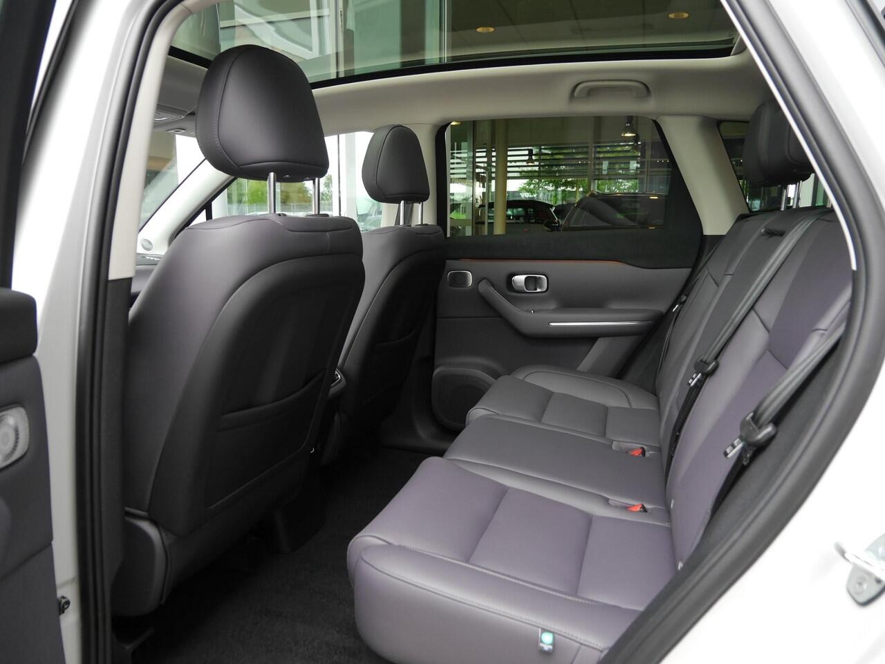 Leapmotor C10 REEV Design 28.4 kWh | Nieuwe auto | Gecombineerde actieradius WLTP 974km | 1500 kg Trekgewicht | Diverse kleuren leverbaar | Full options | Stuurverwarming | Stoelverwarming en koeling | Elektrisch verstelbare voorstoelen | Navigatie | Keyless entry & st