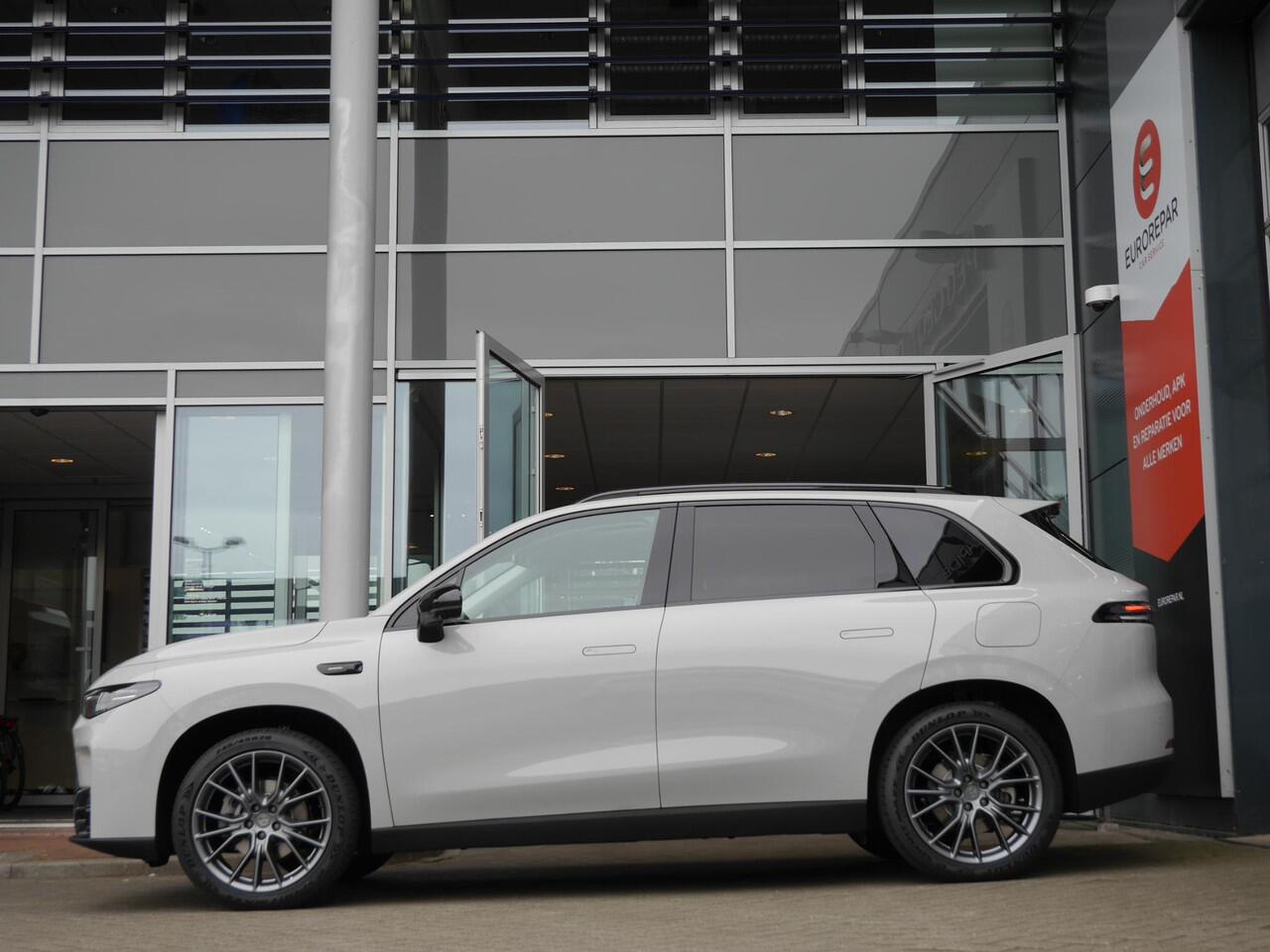 Leapmotor C10 REEV Design 28.4 kWh | Nieuwe auto | Gecombineerde actieradius WLTP 974km | 1500 kg Trekgewicht | Diverse kleuren leverbaar | Full options | Stuurverwarming | Stoelverwarming en koeling | Elektrisch verstelbare voorstoelen | Navigatie | Keyless entry & st