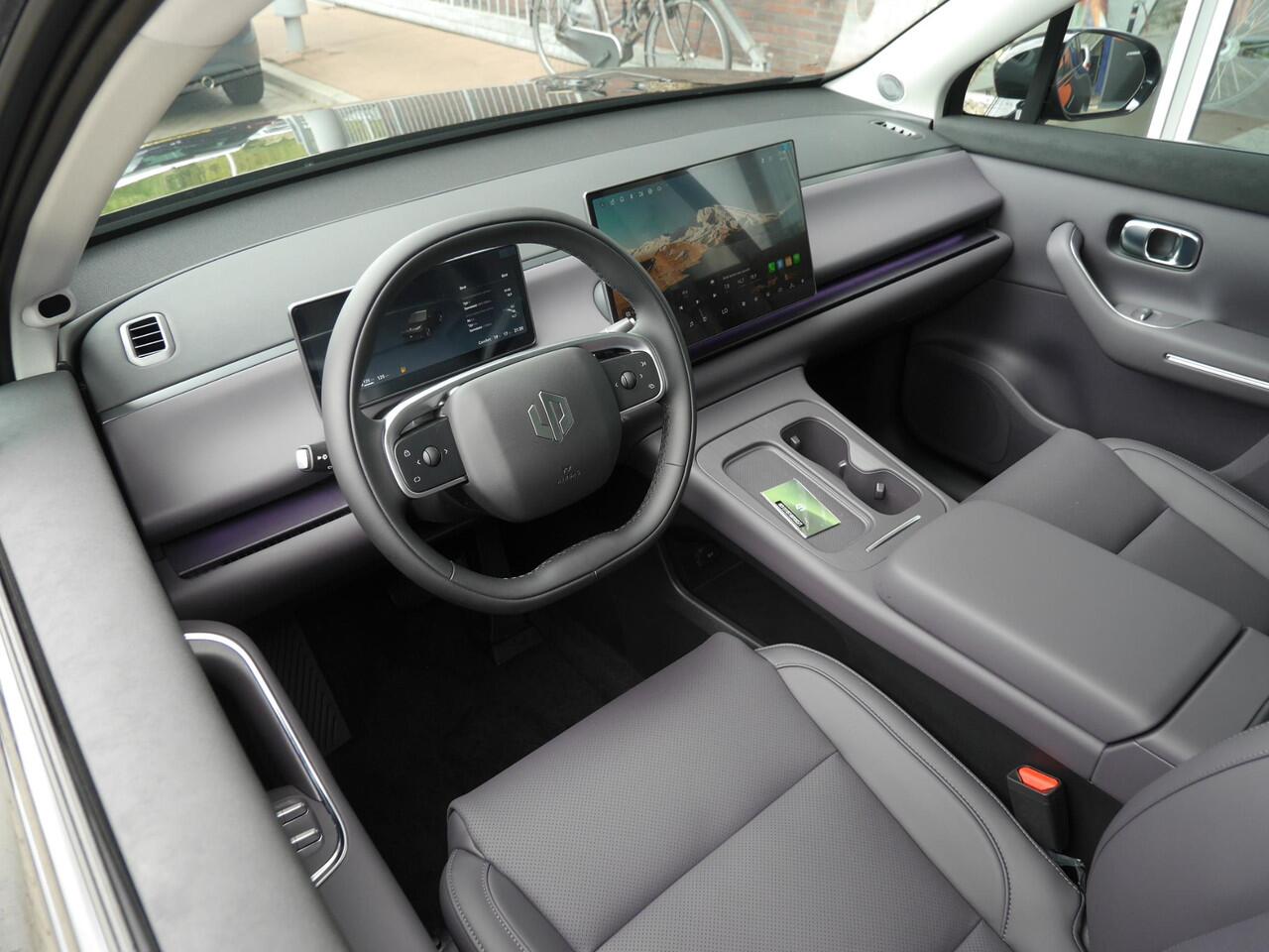 Leapmotor C10 REEV Design 28.4 kWh | Nieuwe auto | Gecombineerde actieradius WLTP 974km | 1500 kg Trekgewicht | Diverse kleuren leverbaar | Full options | Stuurverwarming | Stoelverwarming en koeling | Elektrisch verstelbare voorstoelen | Navigatie | Keyless entry & st