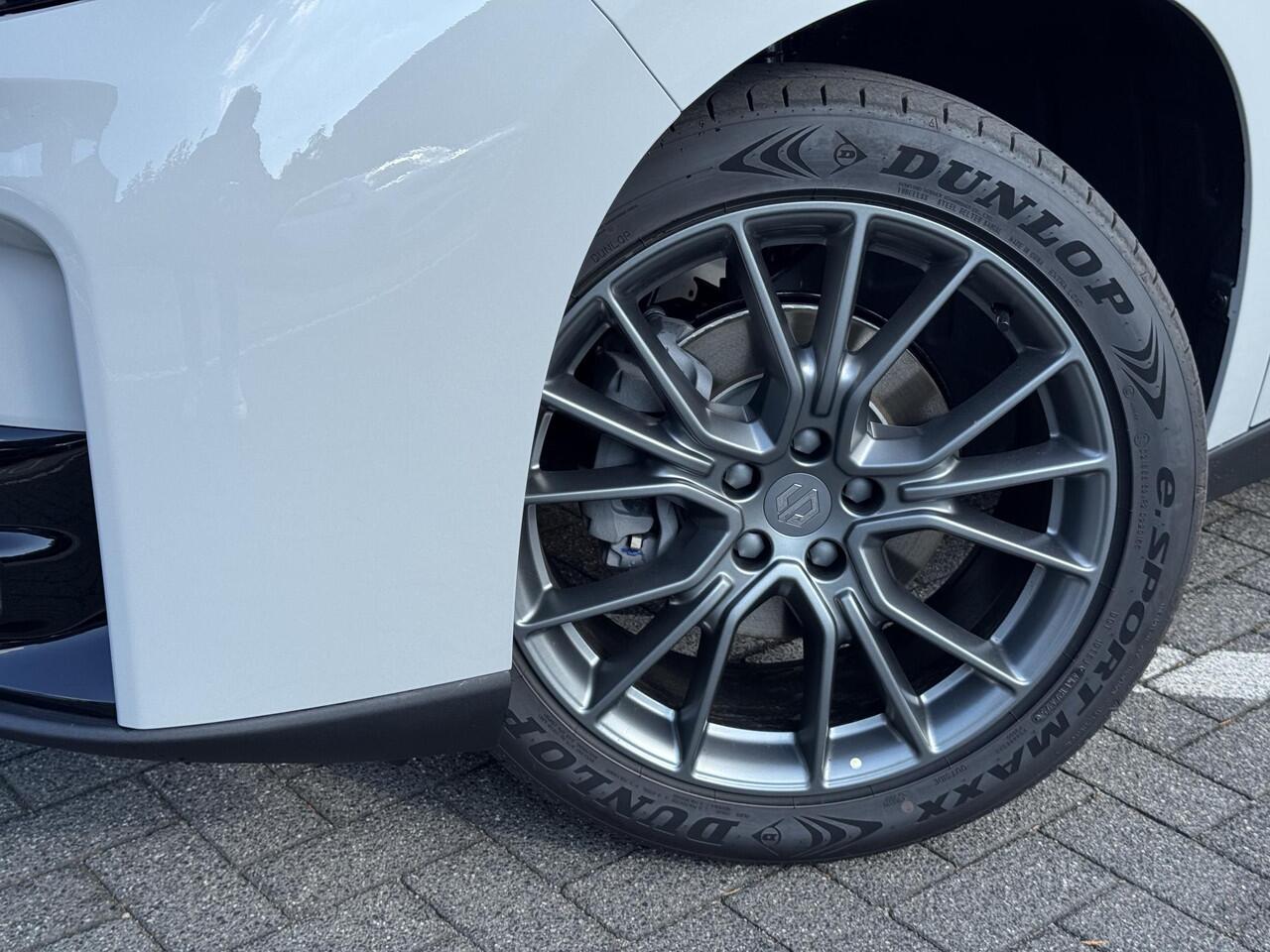 Leapmotor C10 REEV Design 28.4 kWh 215PK Automaat Navigatie, Camera 360, Lichtmetalen velgen, Elektrische Achterklep, Kunstlederen bekleding, Stoel Verwarming & Ventilatie