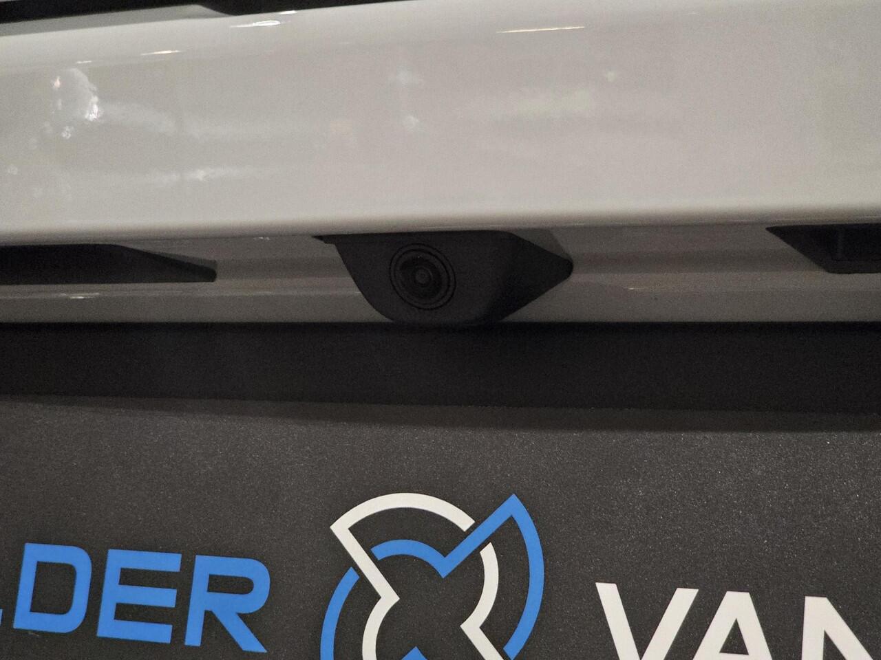 Leapmotor C10 Design 70kWh 218pk | 360° CAMERA | STOELVERW. | STOELKOELING | ADAPTIVE CRUISE | PANODAK | NAVI |