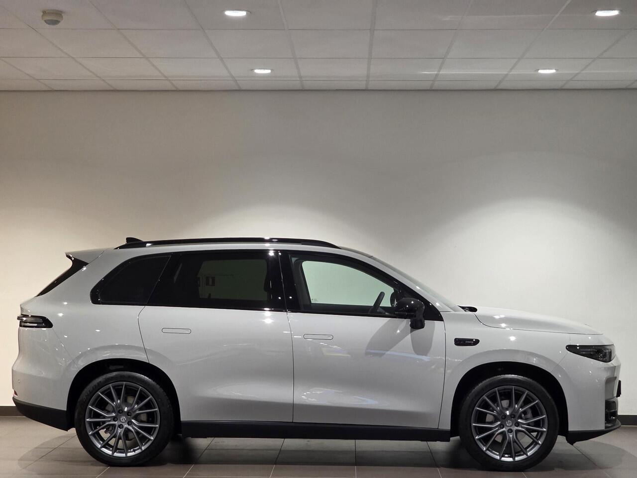 Leapmotor C10 Design 70kWh 218pk | 360° CAMERA | STOELVERW. | STOELKOELING | ADAPTIVE CRUISE | PANODAK | NAVI |