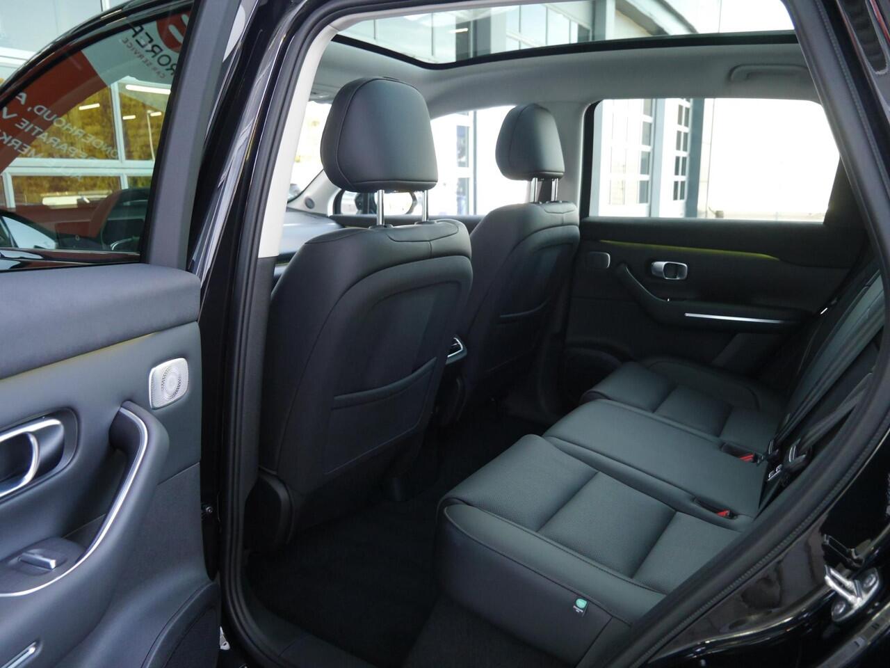 Leapmotor C10 Design ProMax AWD 81.9kWh | Op bestelling leverbaar | 598 PK | 0-100 in 4 seconden | Wltp 437 km | 1500kg trekgewicht | Uit voorraad leverbaar | Stoel en stuurverwarming | Stoel ventilatie | Panorama dak | 20 inch lichtmetalen velgen | 360 graden camera