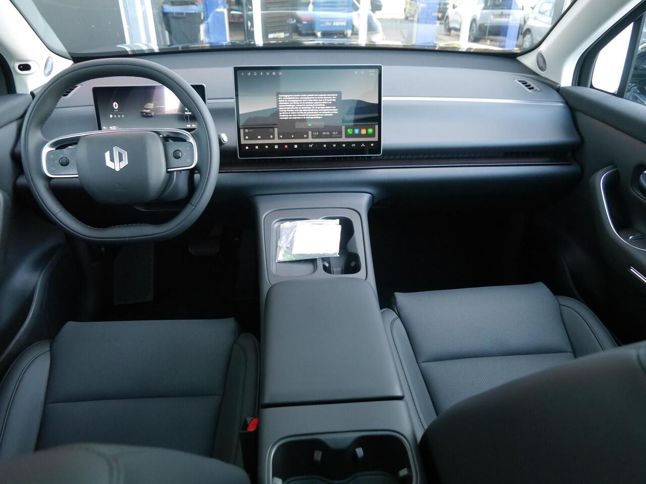 Leapmotor C10 Design ProMax 81.9 kWh | Nieuwe auto | Wltp 510km | 295 PK | Stuur verwarming | Stoel verwarming en ventilatie | 1500 kg trekgewicht | Panorama dak | Zeer veel ruimte