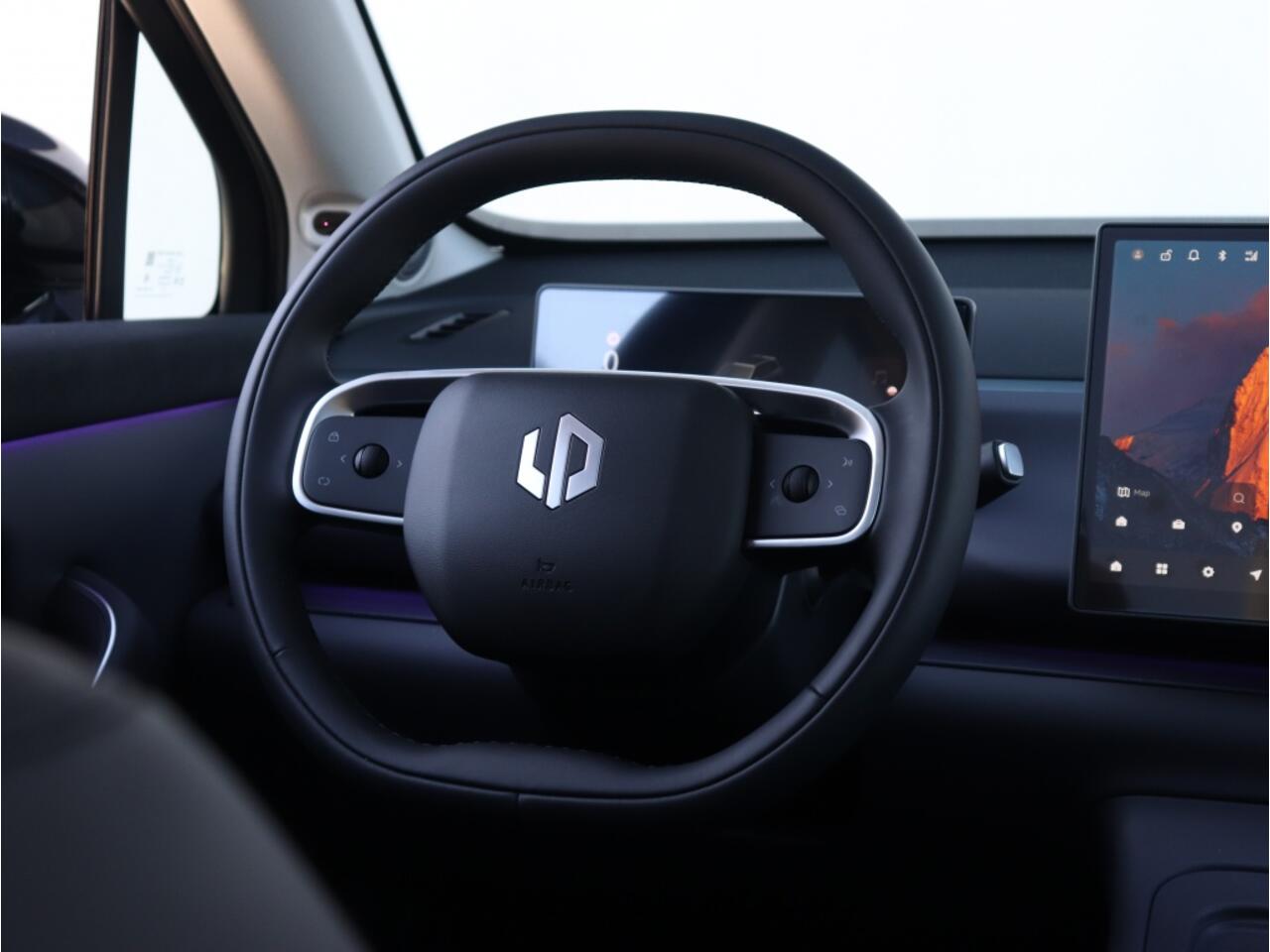 Leapmotor C10 Design ProMax AWD 82 kWh 600 PK | Black | 360cam | Glazen Dak