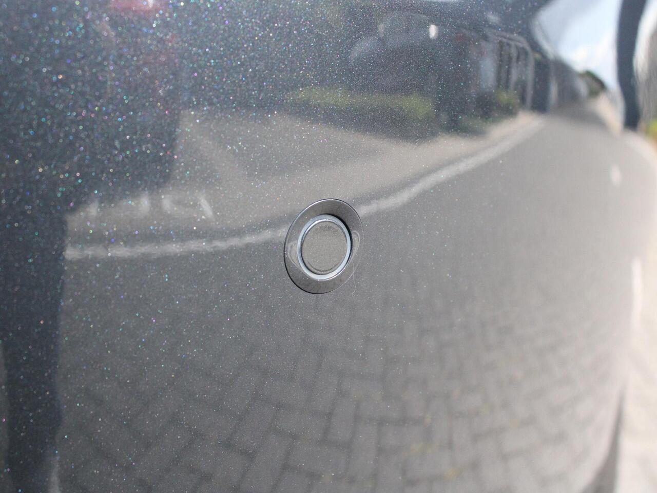 Leapmotor C10 Design ProMax 81.9 kWh 300PK Automaat Navigatie, Camera 360, Lichtmetalen velgen, Elektrische Achterklep, Kunstlederen bekleding, Stoel Verwarming & Ventilatie