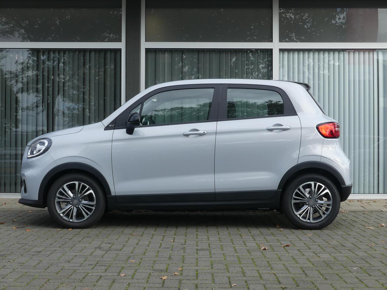 Leapmotor T03 Design 37.3 kWh 95PK Automaat Navigatie, Camera achter, Parkeerhulp achter, Audio, Keyless Start, Lichtmetalen velgen