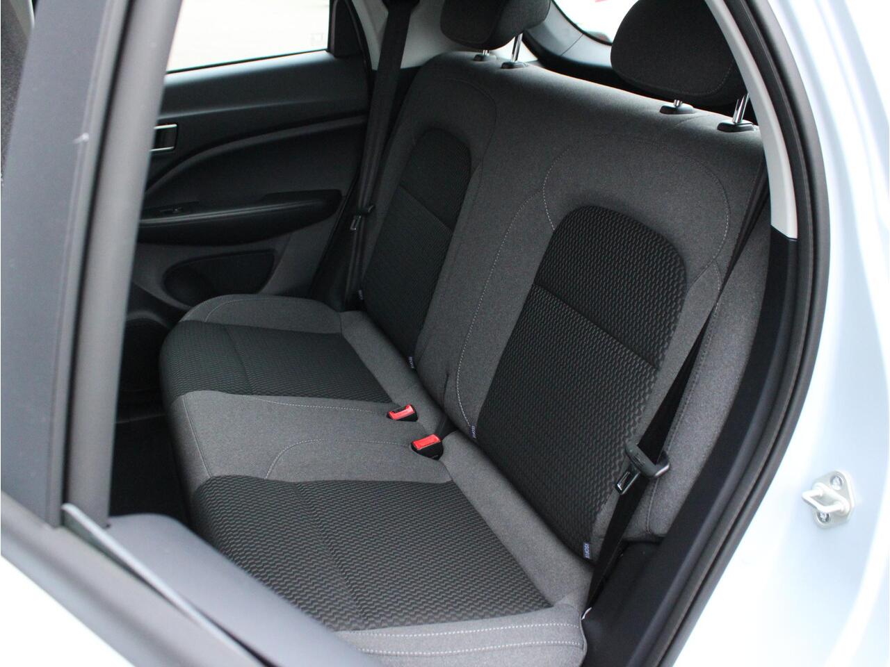 Leapmotor T03 Design 37.3 kWh 95PK Panoramadak, Cruise Control, Achteruitrijcamera, Navigatie