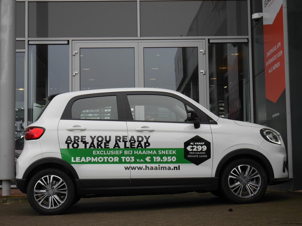 Leapmotor T03 Design 37.3 kWh | Demo | Dodehoek detectie | Lichtmetalen velgen | Camera | Panoramadak | Adaptive cruise control