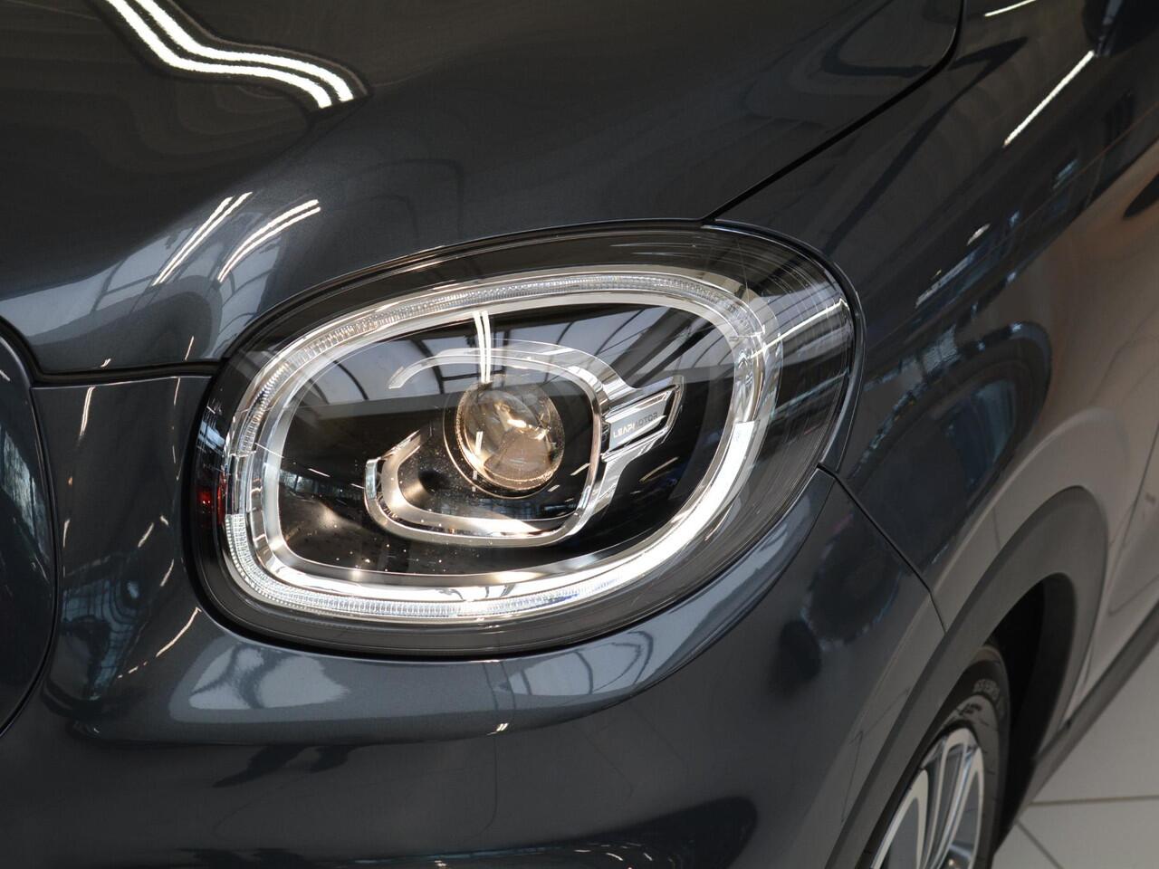 Leapmotor T03 Design 37.3 kWh Glazendak, Camera