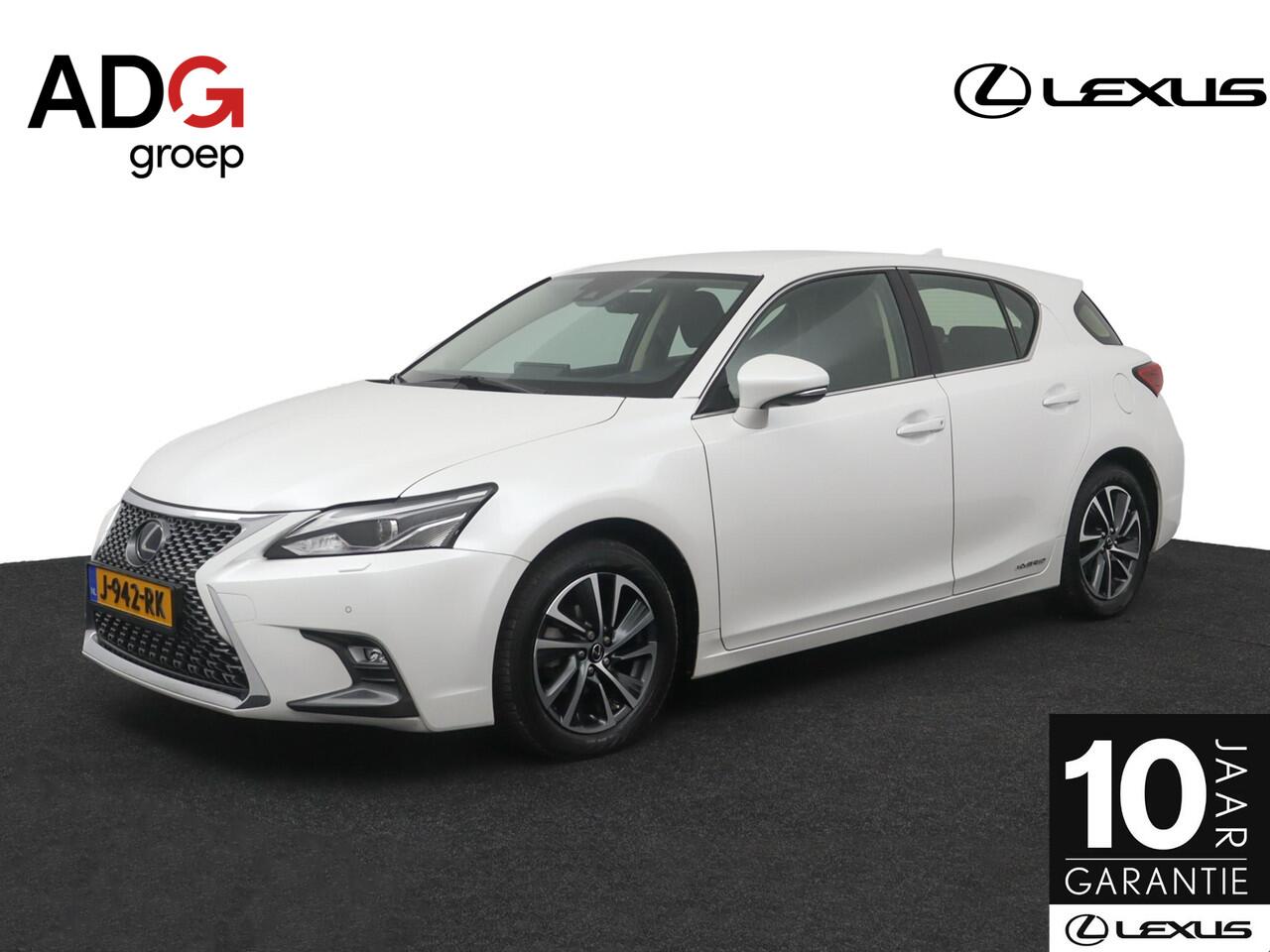 Lexus CT 200h Ultimate Edition | Adaptive Cruise Control | Lane Assist | Premium navigatie | Parkeersensoren