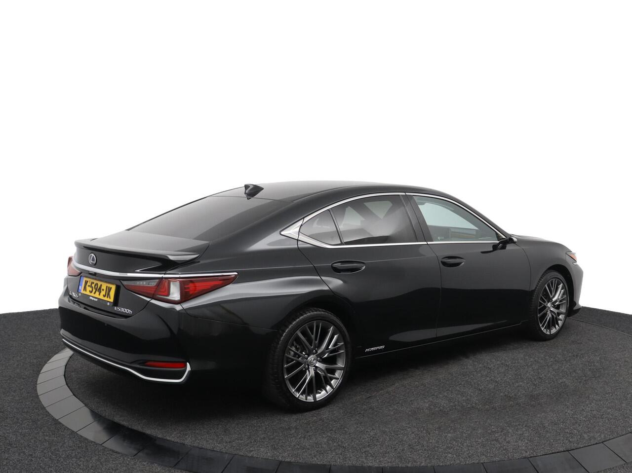 Lexus Es 300h President Line | Full option! | Digitale buitenspiegels | Mark Levinson | Dealeronderhouden