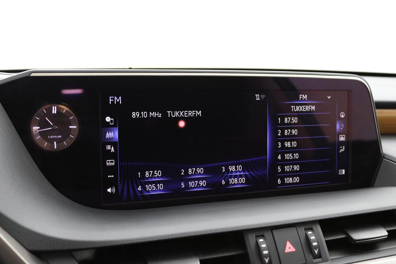 Lexus Es 300h President Line | Full option! | Digitale buitenspiegels | Mark Levinson | Dealeronderhouden