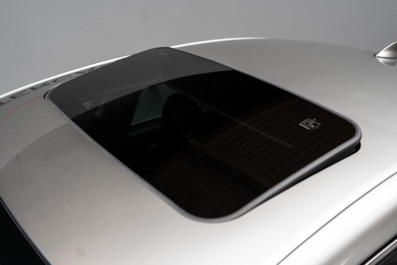 Lexus IS 300H HYBRID BUS.Line Pro, El.sch.dak, Ad.Cruise, Lane assist