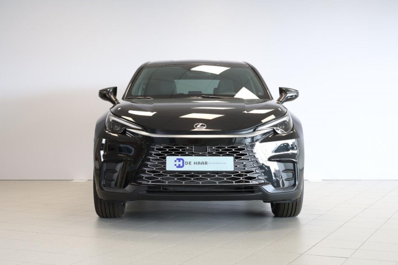Lexus LBX BusinessLine 2WD - Rijklaar! - Dodehoeksensor - Stoelverwarming