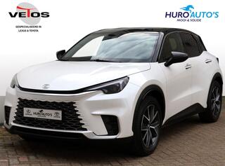 lexus-lbx-emotion-2wd--tech-pack-