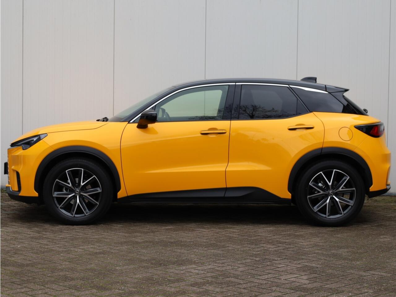 Lexus LBX Emotion 2WD | Tech Pack | Bi-Tone | Leder | El. Achterklep