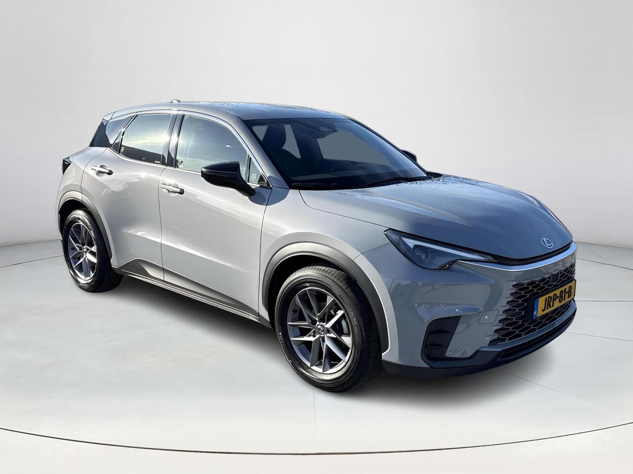 Lexus LBX Business Line 2WD | Adaptive Cruisecontrol | Achteruitrijcamera |