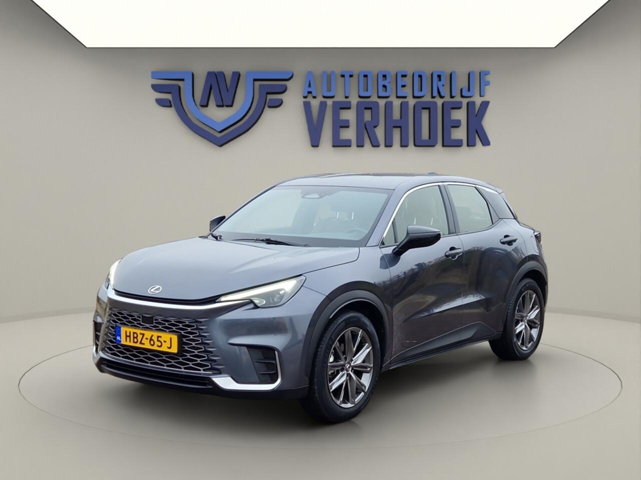 Lexus LBX Elegant - Tech Pack - Leer - Stoelverwarming