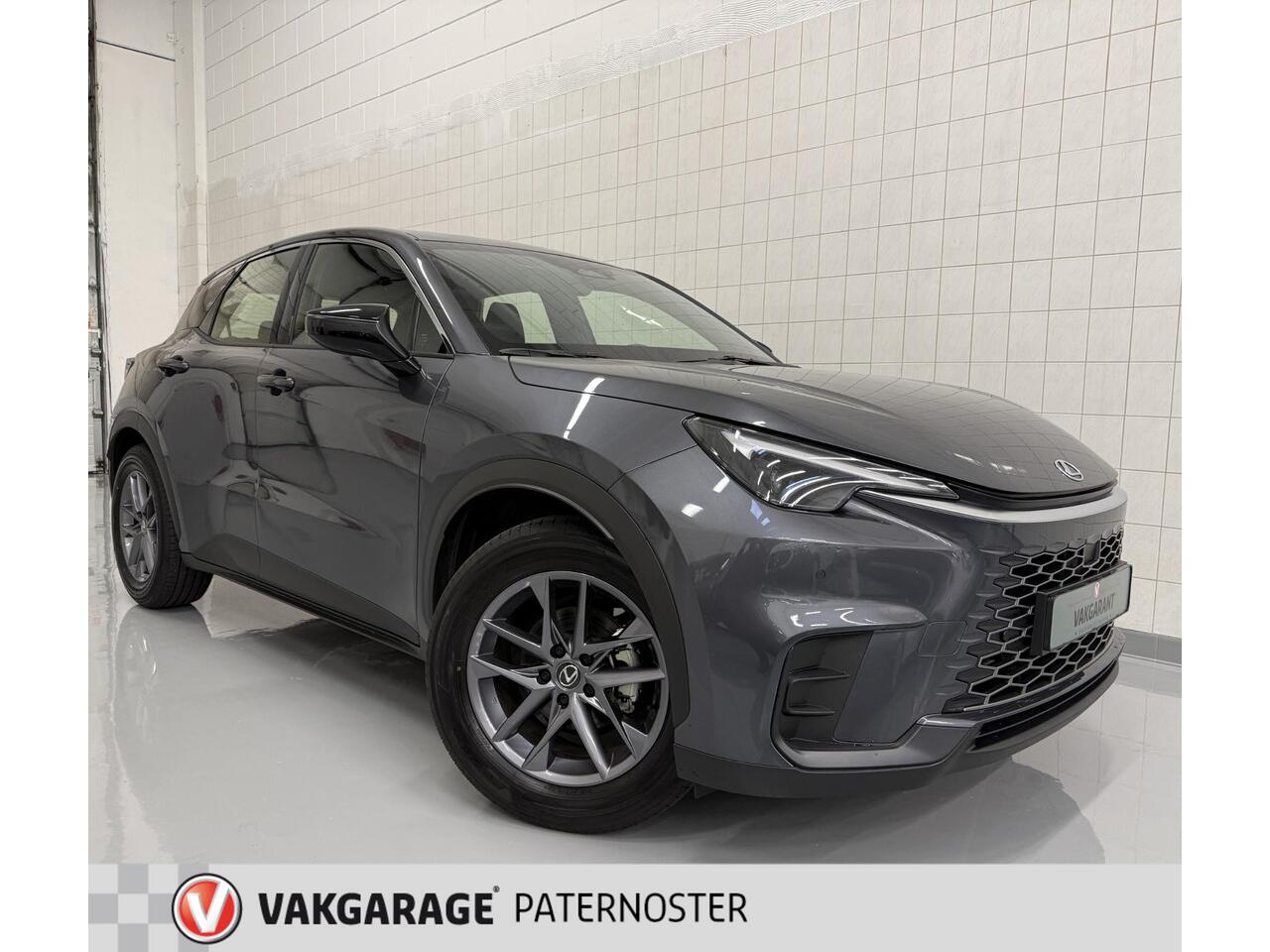 Lexus LBX Business Line 2WD Comfort + Safety Pack | Stoel- stuurverw