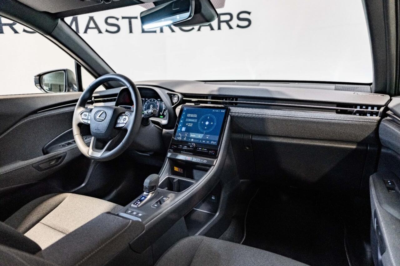 Lexus LBX Business Line 2 WD 136 PK, Safetypakket, Stoelverwarming, Parkeersensoren, Camera, Keyless Entry