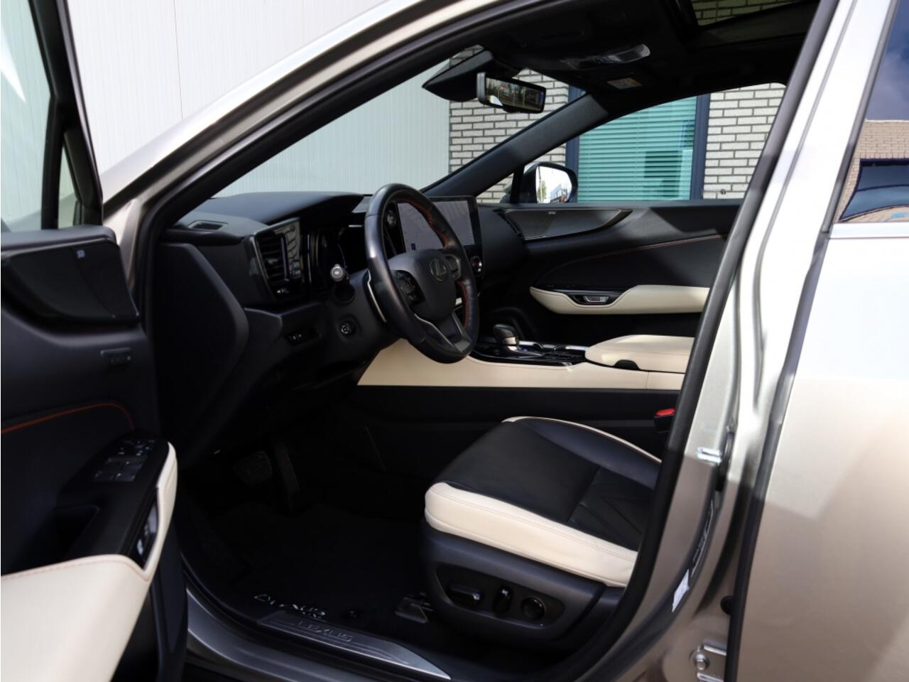 Lexus NX 350h AWD President Line | Mark Levinson | Panoramadak | Trekhaak