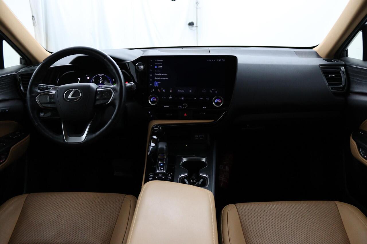 Lexus NX 450h+ AWD Executive Line | 20 Inch Lichtmetalen velgen | Stoelgeheugen | Stoelkoeling | Rondomzicht camera