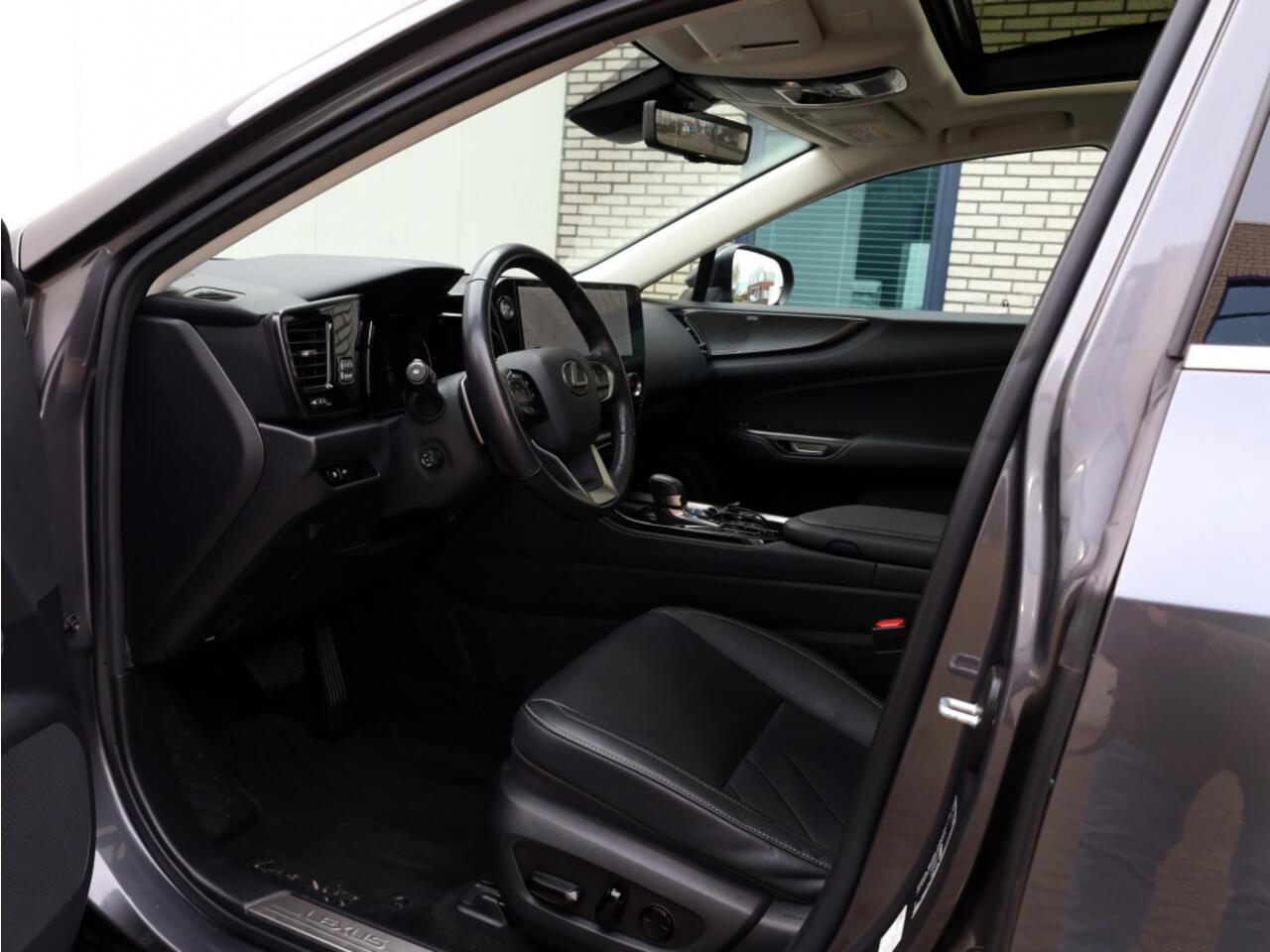 Lexus NX 350h AWD President Line | Mark Levinson | Panoramadak | Park-ass